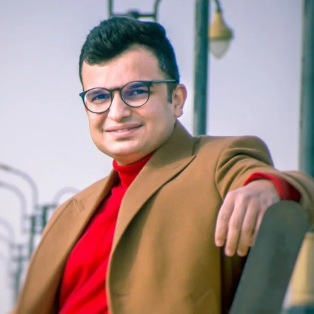 عکس حسین حیاتی